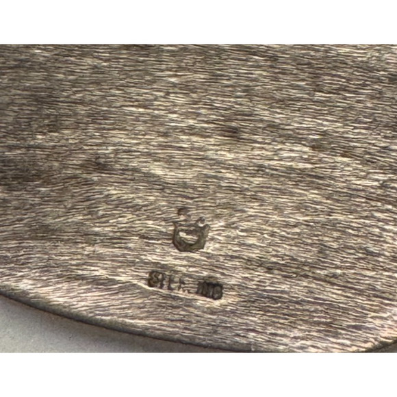 Signed Native American Sterling Pendant Charm Warrior Dancer Petroglyph - Picture 4 of 6